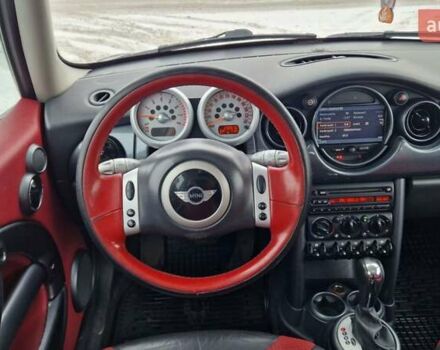 Чорний Міні Cooper, об'ємом двигуна 1.6 л та пробігом 230 тис. км за 5450 $, фото 15 на Automoto.ua