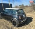 Черный Мини Купер, объемом двигателя 1.6 л и пробегом 180 тыс. км за 5200 $, фото 1 на Automoto.ua