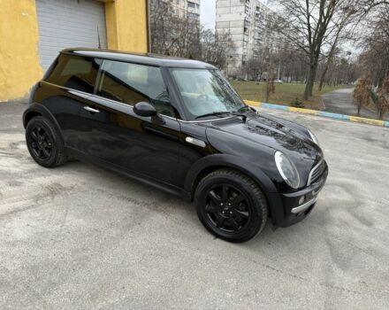 Чорний Міні Cooper, об'ємом двигуна 1.4 л та пробігом 300 тис. км за 4850 $, фото 1 на Automoto.ua