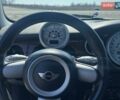 Черный Мини Купер, объемом двигателя 1.6 л и пробегом 185 тыс. км за 4300 $, фото 17 на Automoto.ua