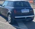 Черный Мини Купер, объемом двигателя 1.6 л и пробегом 185 тыс. км за 4300 $, фото 7 на Automoto.ua