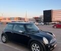 Черный Мини Купер, объемом двигателя 1.6 л и пробегом 240 тыс. км за 4200 $, фото 3 на Automoto.ua