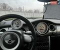 Чорний Міні Cooper, об'ємом двигуна 1.6 л та пробігом 266 тис. км за 3600 $, фото 11 на Automoto.ua