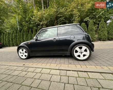 Чорний Міні Cooper, об'ємом двигуна 1.6 л та пробігом 240 тис. км за 5300 $, фото 16 на Automoto.ua