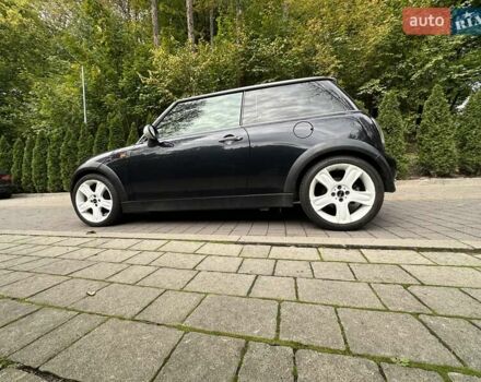 Чорний Міні Cooper, об'ємом двигуна 1.6 л та пробігом 240 тис. км за 5300 $, фото 15 на Automoto.ua