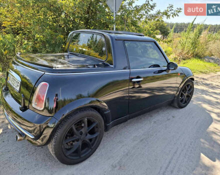 Черный Мини Купер, объемом двигателя 1.6 л и пробегом 194 тыс. км за 4100 $, фото 8 на Automoto.ua