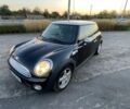 Чорний Міні Cooper, об'ємом двигуна 1.6 л та пробігом 371 тис. км за 5200 $, фото 1 на Automoto.ua