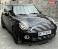 Черный Мини Купер, объемом двигателя 1.6 л и пробегом 250 тыс. км за 5600 $, фото 1 на Automoto.ua
