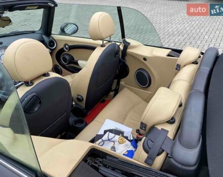 Чорний Міні Cooper, об'ємом двигуна 1.6 л та пробігом 141 тис. км за 9999 $, фото 16 на Automoto.ua