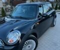 Черный Мини Купер, объемом двигателя 1.4 л и пробегом 162 тыс. км за 6600 $, фото 8 на Automoto.ua