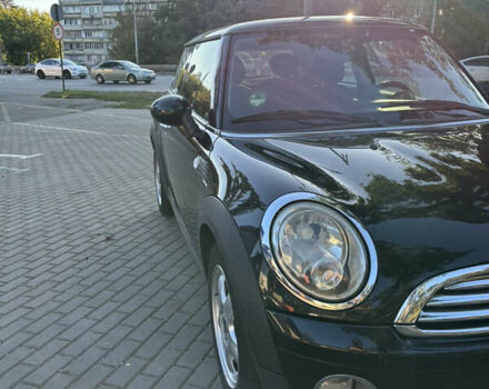 Чорний Міні Cooper, об'ємом двигуна 1.6 л та пробігом 194 тис. км за 6000 $, фото 9 на Automoto.ua
