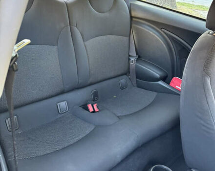 Чорний Міні Cooper, об'ємом двигуна 1.6 л та пробігом 194 тис. км за 6000 $, фото 17 на Automoto.ua