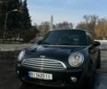 Чорний Міні Cooper, об'ємом двигуна 1.6 л та пробігом 231 тис. км за 6666 $, фото 5 на Automoto.ua