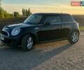 Чорний Міні Cooper, об'ємом двигуна 1.6 л та пробігом 171 тис. км за 4900 $, фото 2 на Automoto.ua