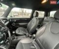 Чорний Міні Cooper, об'ємом двигуна 1.6 л та пробігом 230 тис. км за 7500 $, фото 4 на Automoto.ua