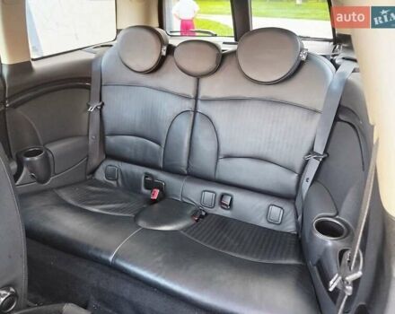 Черный Мини Купер, объемом двигателя 1.6 л и пробегом 290 тыс. км за 7700 $, фото 11 на Automoto.ua