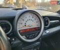 Черный Мини Купер, объемом двигателя 1.6 л и пробегом 160 тыс. км за 9200 $, фото 14 на Automoto.ua