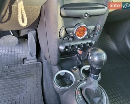 Черный Мини Купер, объемом двигателя 1.6 л и пробегом 160 тыс. км за 9200 $, фото 10 на Automoto.ua