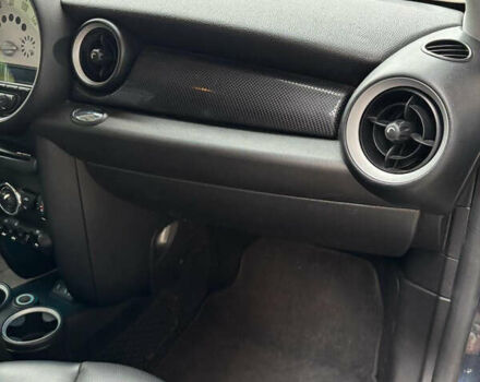 Черный Мини Купер, объемом двигателя 1.6 л и пробегом 159 тыс. км за 6850 $, фото 16 на Automoto.ua