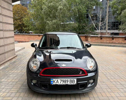 Черный Мини Купер, объемом двигателя 1.6 л и пробегом 159 тыс. км за 6850 $, фото 34 на Automoto.ua