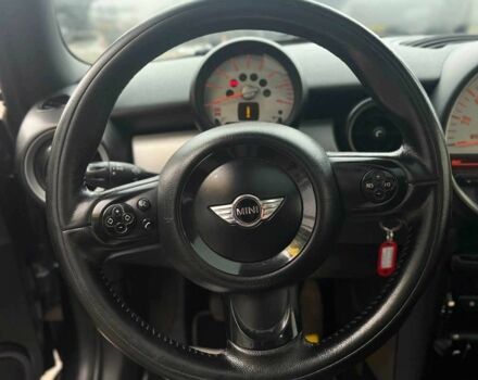 Черный Мини Купер, объемом двигателя 0 л и пробегом 223 тыс. км за 7000 $, фото 11 на Automoto.ua