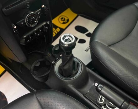 Черный Мини Купер, объемом двигателя 0 л и пробегом 223 тыс. км за 7000 $, фото 18 на Automoto.ua