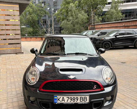 Черный Мини Купер, объемом двигателя 1.6 л и пробегом 159 тыс. км за 6850 $, фото 30 на Automoto.ua