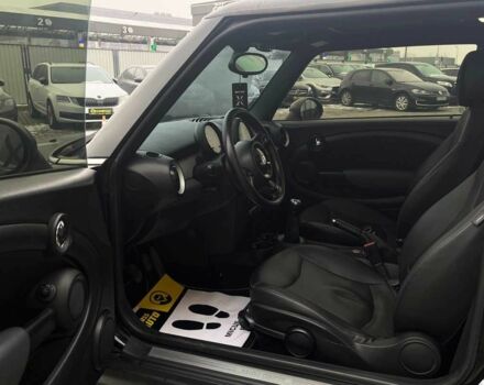 Черный Мини Купер, объемом двигателя 0 л и пробегом 223 тыс. км за 7000 $, фото 9 на Automoto.ua