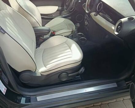 Чорний Міні Cooper, об'ємом двигуна 1.6 л та пробігом 29 тис. км за 25000 $, фото 6 на Automoto.ua