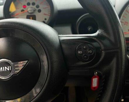 Черный Мини Купер, объемом двигателя 0 л и пробегом 223 тыс. км за 7000 $, фото 13 на Automoto.ua