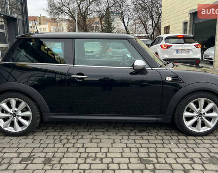 Чорний Міні Cooper, об'ємом двигуна 1.6 л та пробігом 272 тис. км за 6800 $, фото 7 на Automoto.ua