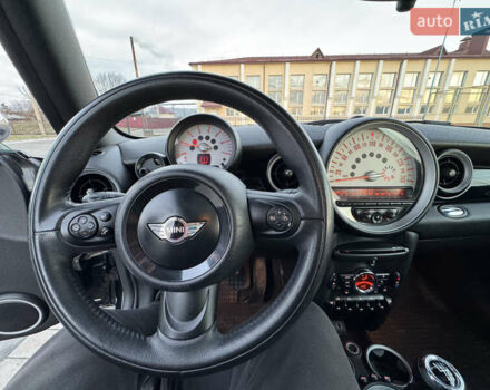 Чорний Міні Cooper, об'ємом двигуна 1.6 л та пробігом 272 тис. км за 6900 $, фото 24 на Automoto.ua