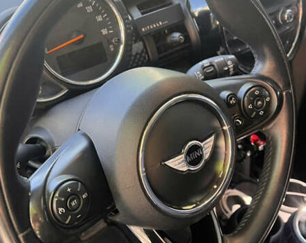 Черный Мини Купер, объемом двигателя 2 л и пробегом 125 тыс. км за 12999 $, фото 12 на Automoto.ua