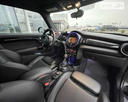 Черный Мини Купер, объемом двигателя 2 л и пробегом 132 тыс. км за 14500 $, фото 25 на Automoto.ua