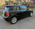 Черный Мини Купер, объемом двигателя 1.5 л и пробегом 125 тыс. км за 10700 $, фото 4 на Automoto.ua