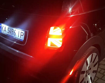 Черный Мини Купер, объемом двигателя 2 л и пробегом 125 тыс. км за 12999 $, фото 32 на Automoto.ua