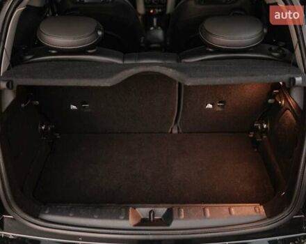 Черный Мини Купер, объемом двигателя 2 л и пробегом 160 тыс. км за 13300 $, фото 16 на Automoto.ua