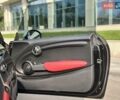 Черный Мини Купер, объемом двигателя 1.5 л и пробегом 181 тыс. км за 11800 $, фото 41 на Automoto.ua
