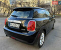 Черный Мини Купер, объемом двигателя 1.5 л и пробегом 125 тыс. км за 10700 $, фото 5 на Automoto.ua