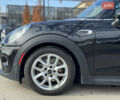 Черный Мини Купер, объемом двигателя 1.5 л и пробегом 130 тыс. км за 11499 $, фото 4 на Automoto.ua