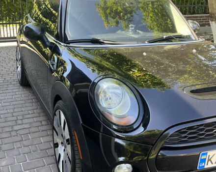 Черный Мини Купер, объемом двигателя 2 л и пробегом 125 тыс. км за 12999 $, фото 2 на Automoto.ua