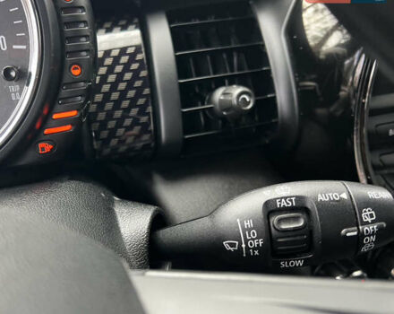 Чорний Міні Cooper, об'ємом двигуна 2 л та пробігом 177 тис. км за 11900 $, фото 62 на Automoto.ua