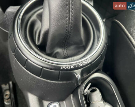 Чорний Міні Cooper, об'ємом двигуна 2 л та пробігом 177 тис. км за 11900 $, фото 57 на Automoto.ua