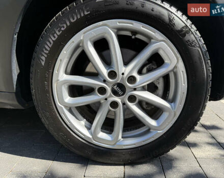 Мини Купер 2015 в Ужгороде на Automoto.ua Черный Мини Купер, объемом двигателя 1.6 л и пробегом 123 тыс. км за 11200 $, фото 24 на Automoto.ua