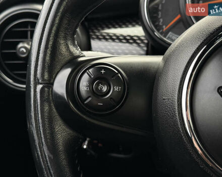 Черный Мини Купер, объемом двигателя 2 л и пробегом 155 тыс. км за 13490 $, фото 17 на Automoto.ua