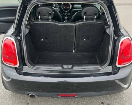 Чорний Міні Cooper, об'ємом двигуна 1.5 л та пробігом 120 тис. км за 9800 $, фото 2 на Automoto.ua