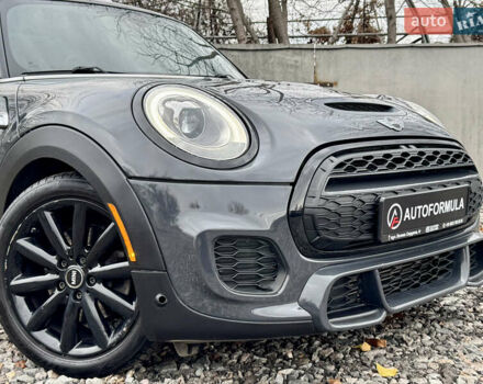 Черный Мини Купер, объемом двигателя 2 л и пробегом 155 тыс. км за 13490 $, фото 2 на Automoto.ua