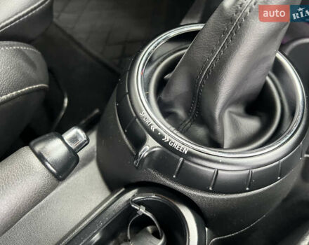 Чорний Міні Cooper, об'ємом двигуна 2 л та пробігом 177 тис. км за 11900 $, фото 88 на Automoto.ua