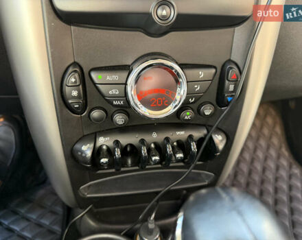 Мини Купер 2015 в Ужгороде на Automoto.ua Черный Мини Купер, объемом двигателя 1.6 л и пробегом 123 тыс. км за 11200 $, фото 21 на Automoto.ua