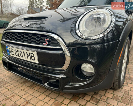 Чорний Міні Cooper, об'ємом двигуна 2 л та пробігом 177 тис. км за 11900 $, фото 23 на Automoto.ua